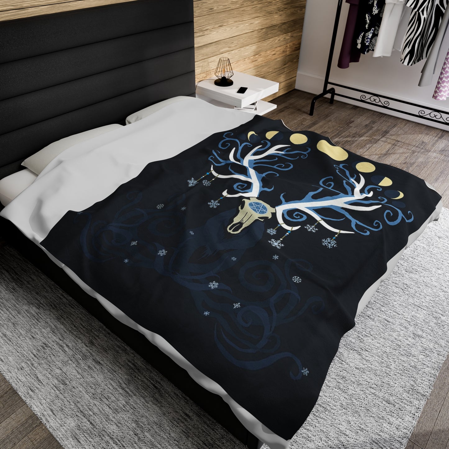 Deer Moon Velveteen Plush Blanket