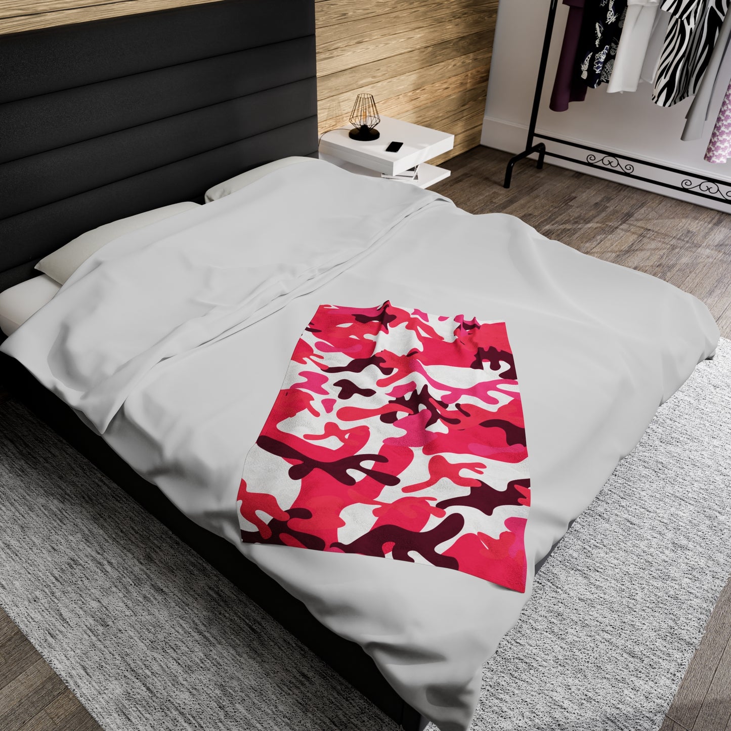 Pink Camo Velveteen Plush Blanket