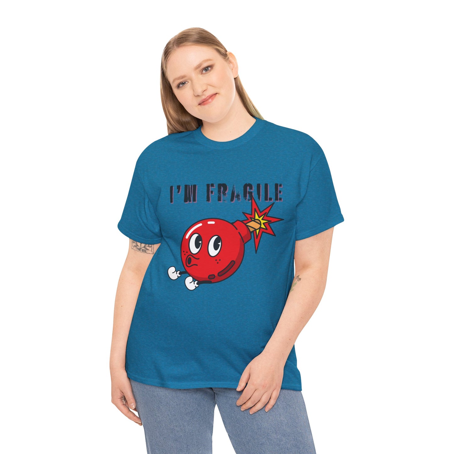 I'M FRAGILE- Unisex Heavy Cotton Tee