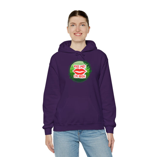 Kiss me I'm Irish Unisex Heavy Blend™ Hooded Sweatshirt