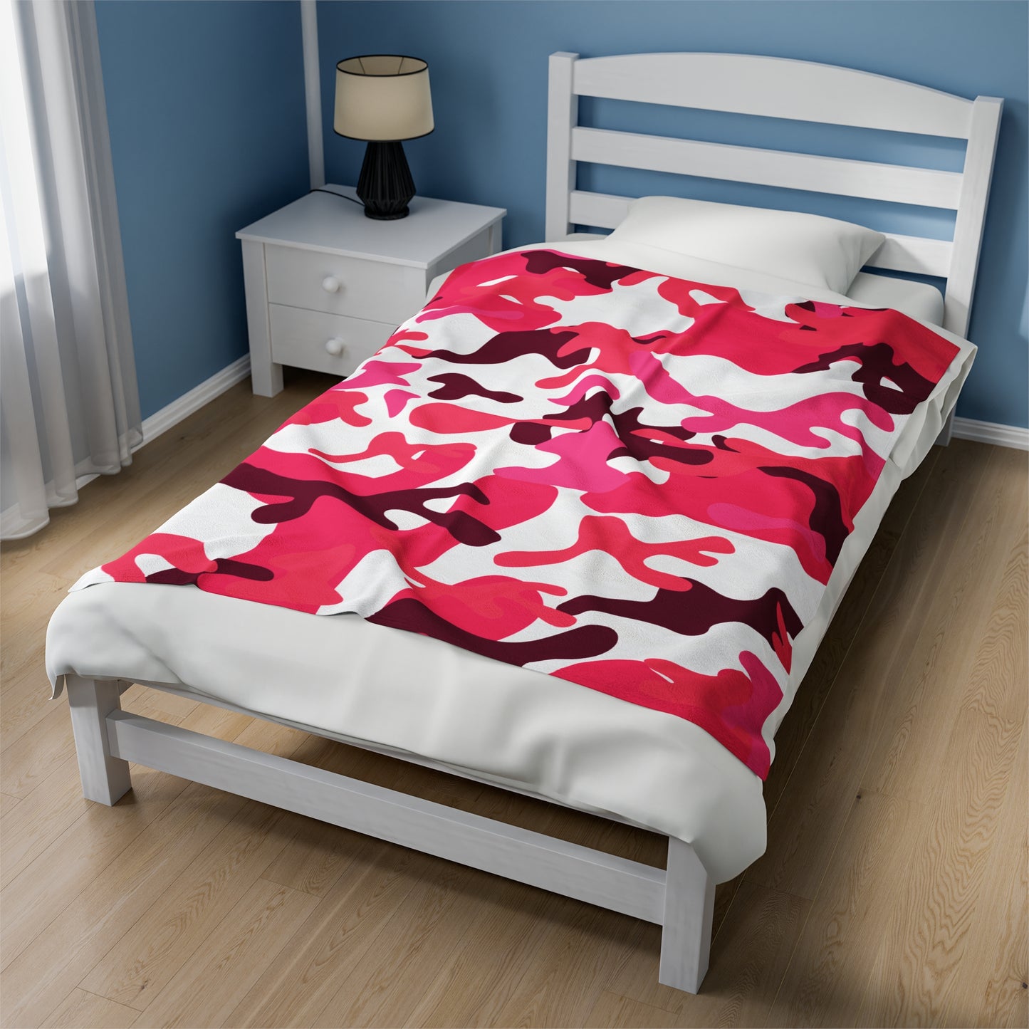 Pink Camo Velveteen Plush Blanket