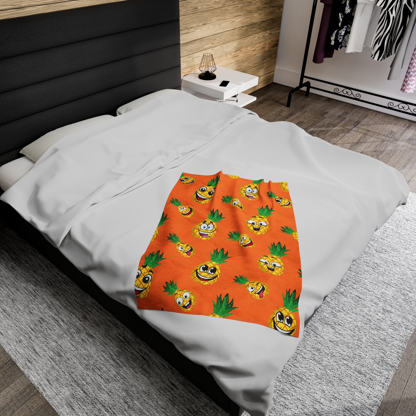 Pineapple Velveteen Plush Blanket